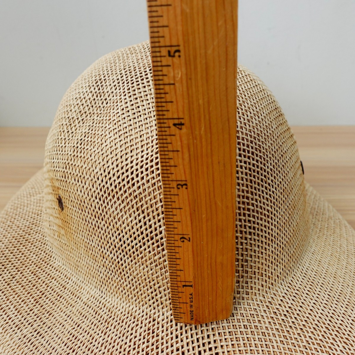 Vintage Brookstone Hat Tan Oat Mesh Safari Trilby Woven Helmet