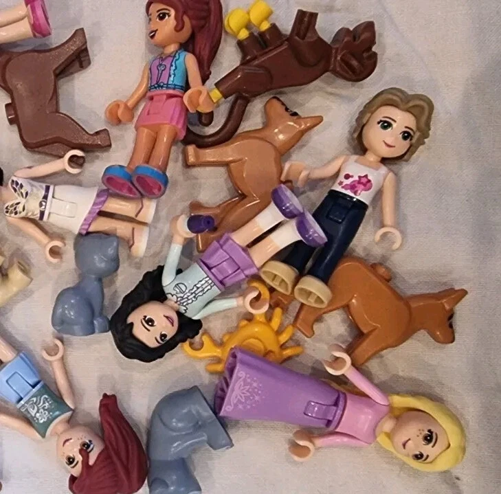 Genuine Lego Friends Girls Bundle 1kg-1000 Mixed Bricks Parts Pieces+2 Figures - Image 2 of 4