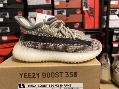 yeezy zyon infant