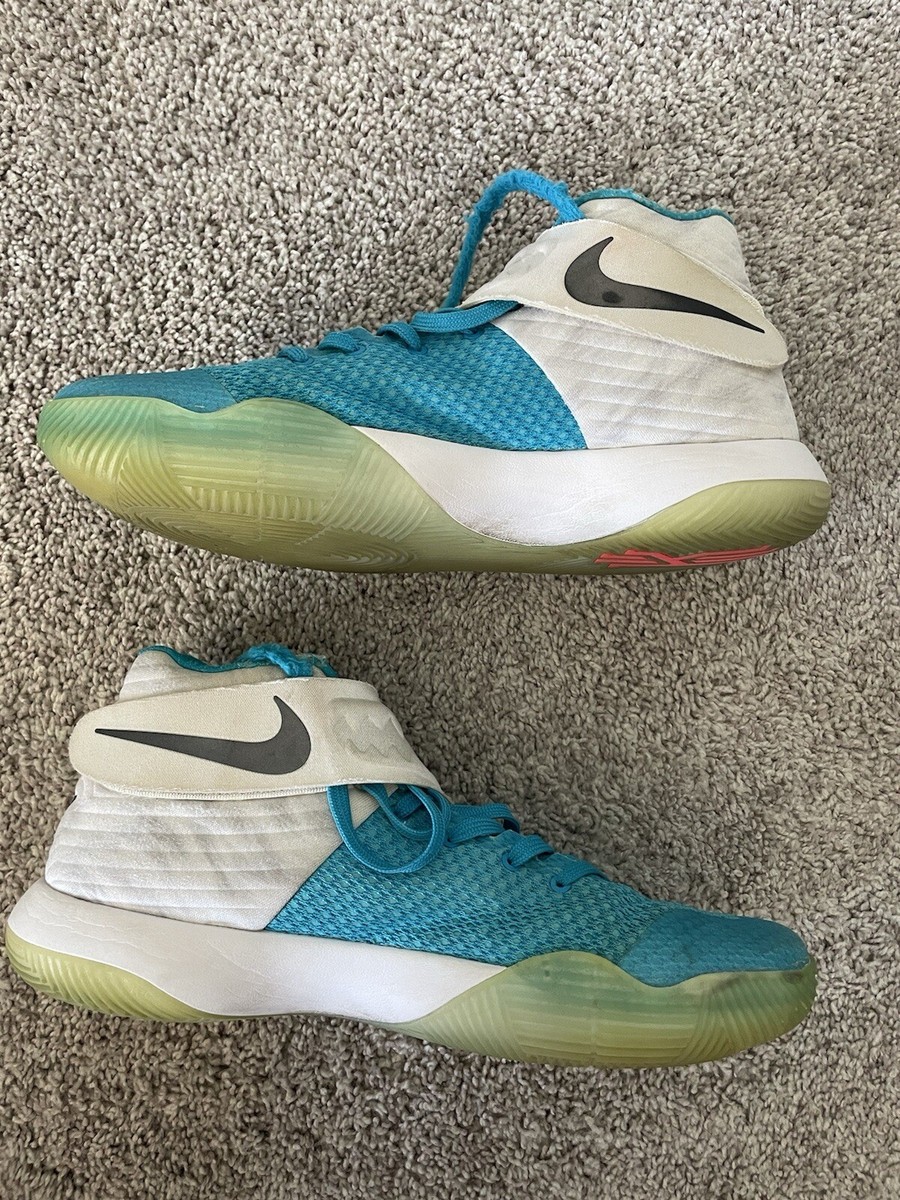 Size 12 - Nike Kyrie 2 Christmas 2015 XMAS White Obsidian Blue Box
