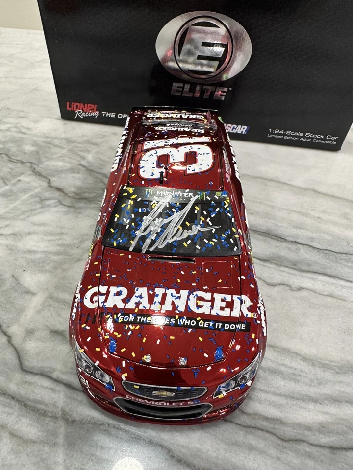 Ryan Newman DUAL AUTOGRAPHED 2017 Phoenix Raced Win Grainger ELITE Color Chrome - Image 3 of 4