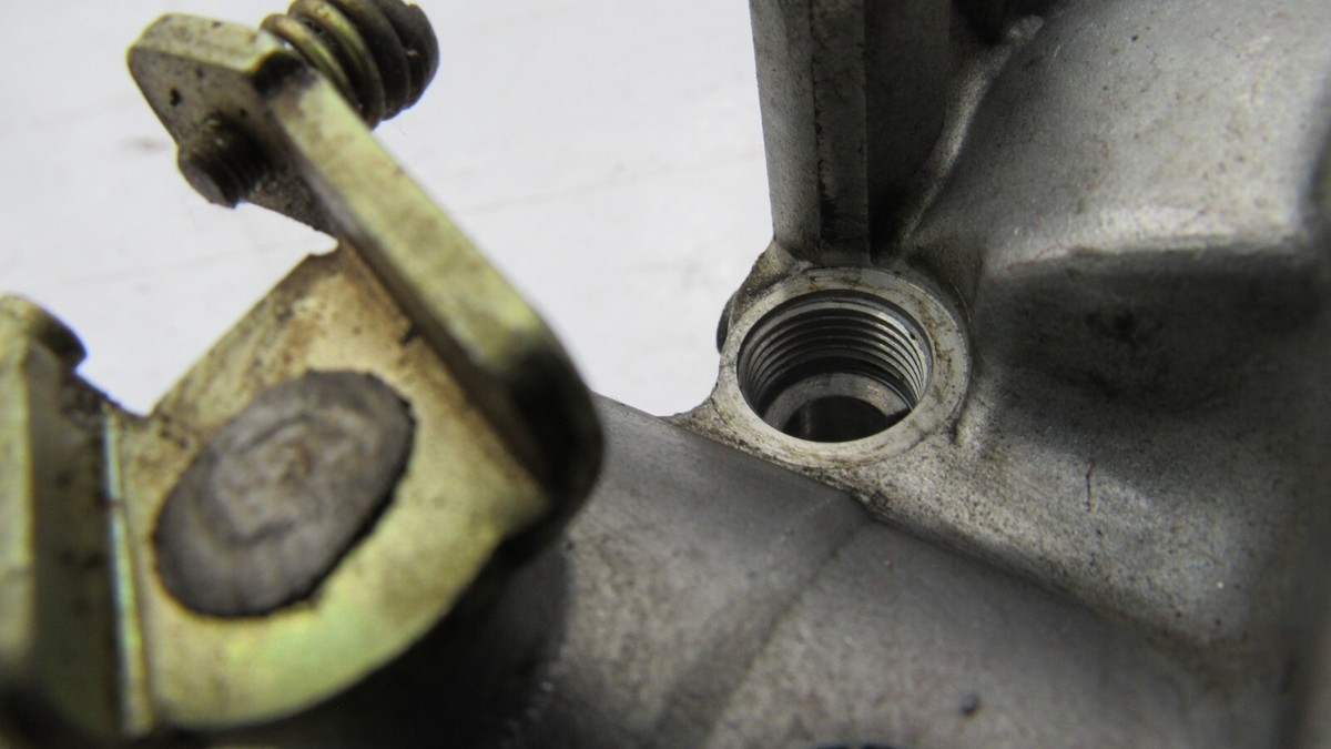 1991 Kawasaki ZX11 ZX1100 Ninja OEM Carburetor Body Carb Housing