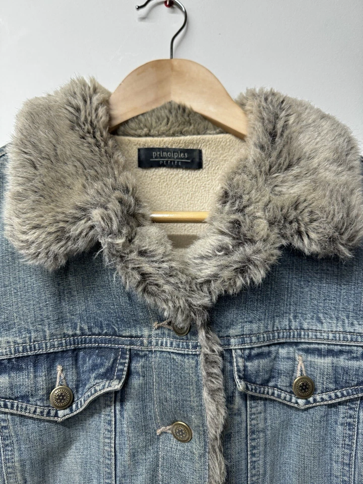 Chaqueta de ribete de piel de mezclilla Principles para mujer talla 12 forro polar pequeño excelente Foto 2 de 4