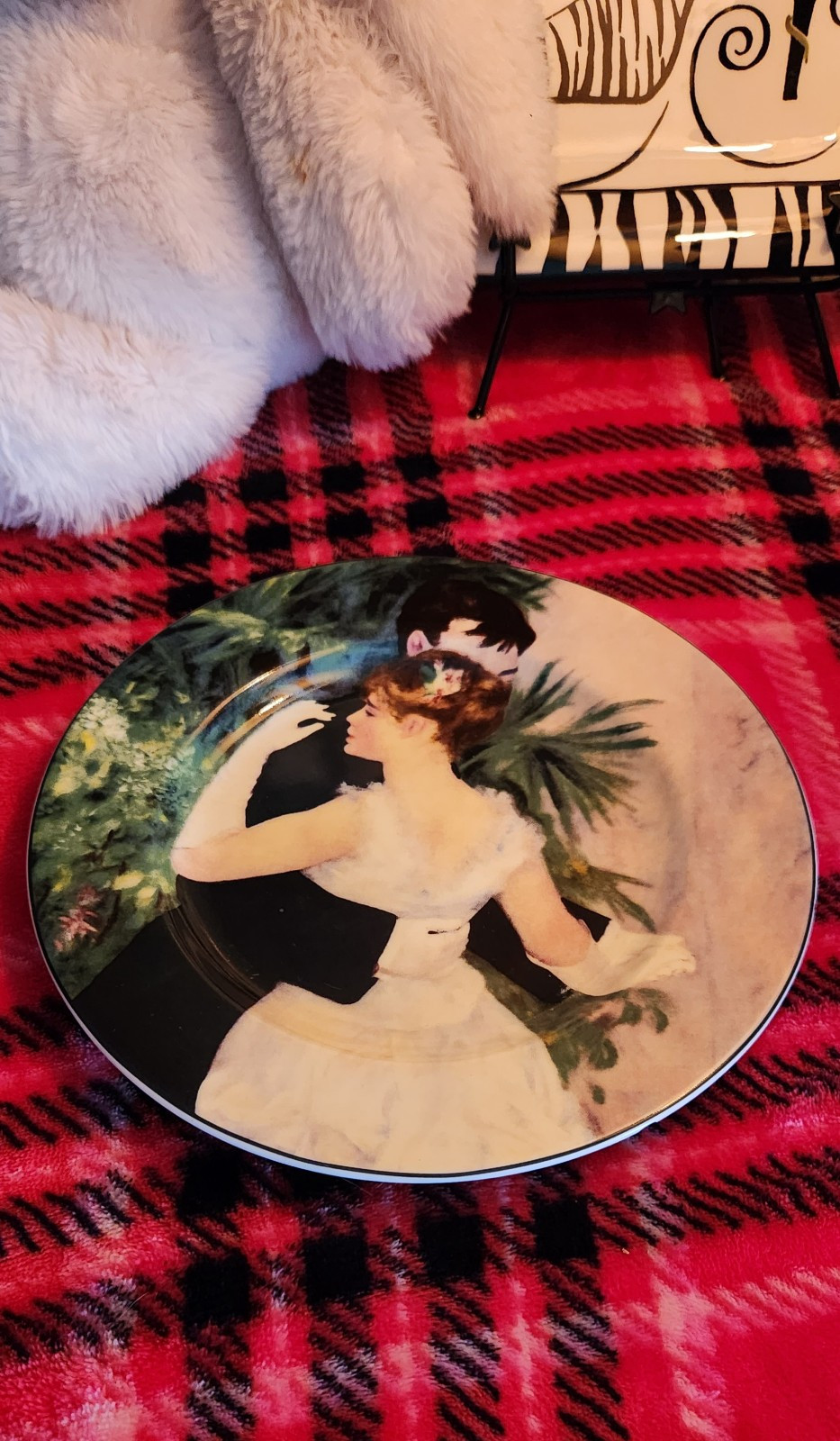 American Atelier At Home Decorative Salad Size Plate.