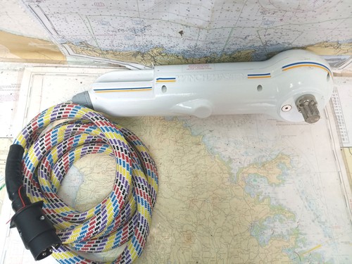 Boaters' Resale Shop of TX 2502 0152.05 WINCHMASTER 12V WINCH HANDLE w 9' CABLE