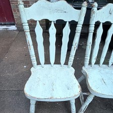 Set of 4 farmhouse spindle-back