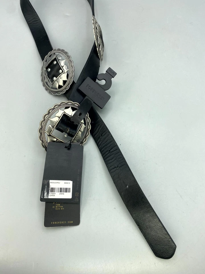 Cinturón Forever 21 Western Concho para mujer XS/S negro imitación cuero plata hebilla boho Foto 4 de 4