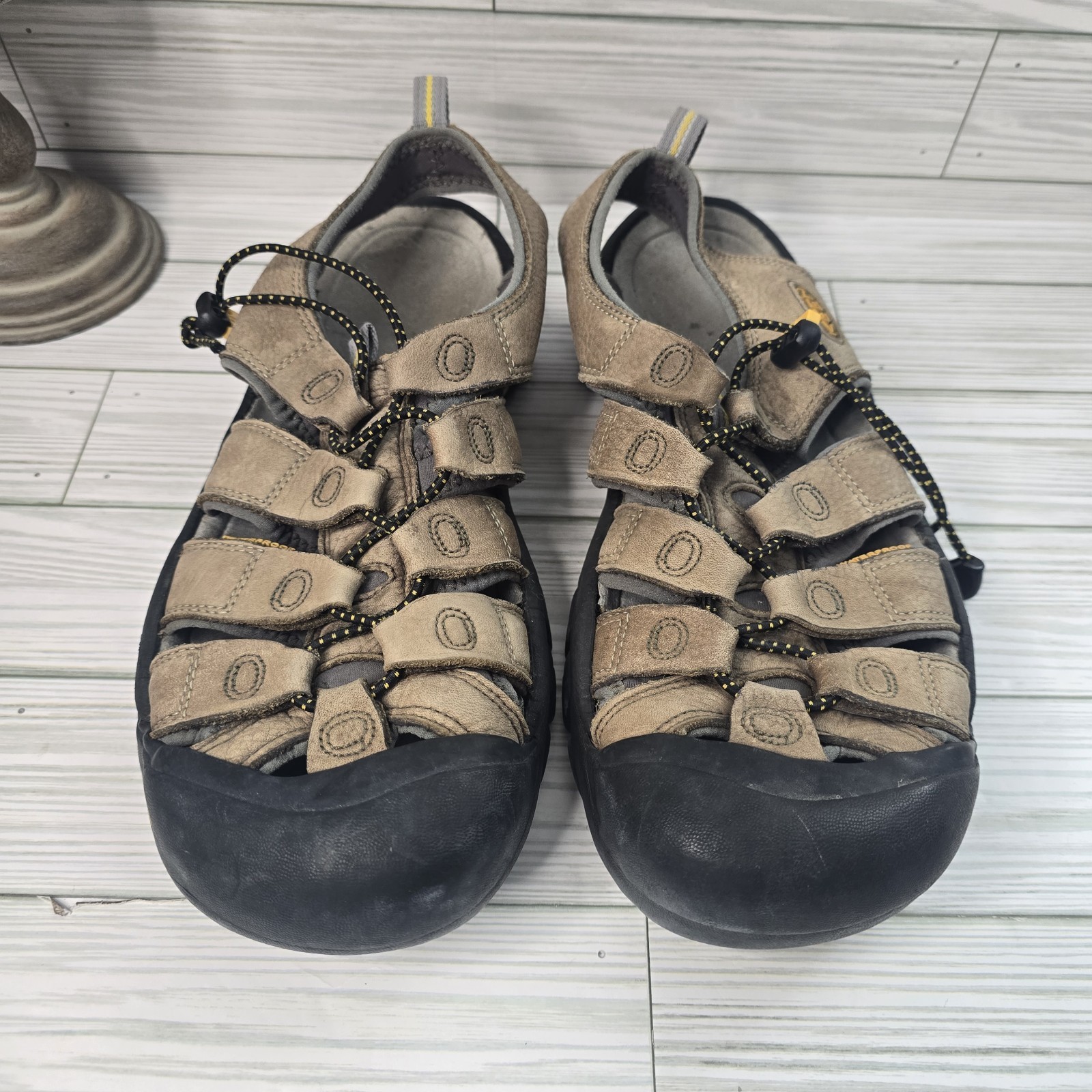 Keen Newport sandalo uomo pelle marrone punta chiusa impermeabile escursionismo sport 10