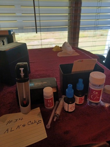 Red sea alkalinity and calcium. Test kit.