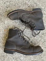 Red Wing Iron Ranger 8086 Charcoal Rough and Tough US 7.5 D No Steel Toe