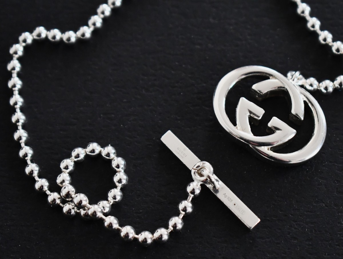国内発送★Gucci Silver Interlocking G Toggle Necklace GUCCI BRITT INTERLOCKING GG LOGO 925 STERLING SILVER Ball