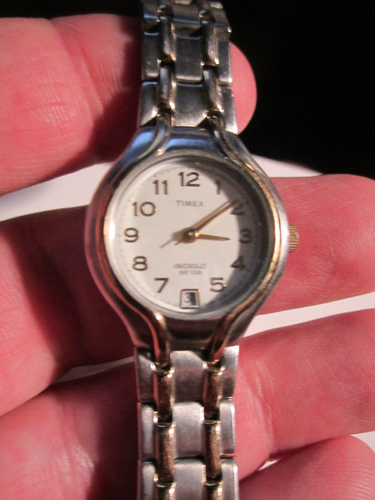 2 TIMEX WATCHES - MEN'S WITH NO BAND AND LADIES - BOTH WORKING - BBA25A - Picture 4 of 7