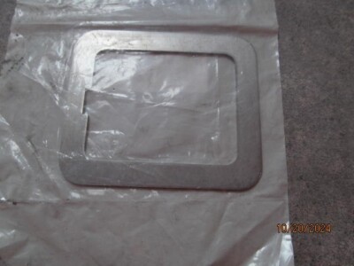 3600871C2 INTERNATIONAL DOME LIGHT HEADLINER BRACE  OEM in sealed package