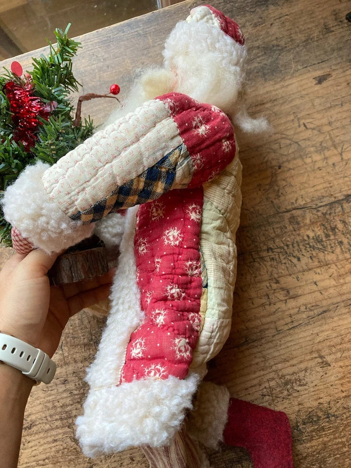 PRIMITIVE COUNTRY STORE Large Santa Claus Windsor Chair Quilted Clay Face 17” - Image 4 of 4