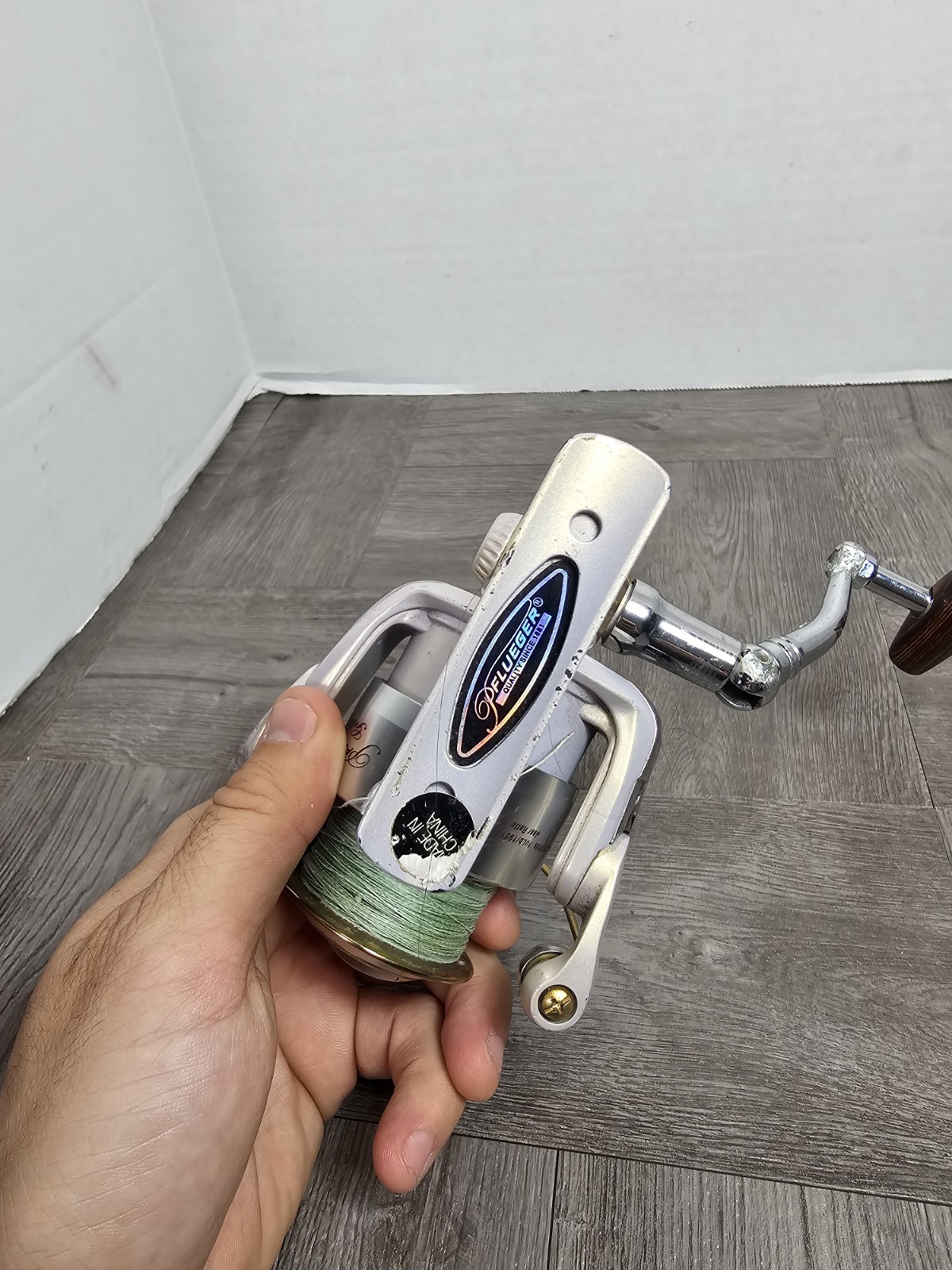 PFLUEGER GOLD MEDALIST DPGM820 SPINNING REEL ULTRALIGHT