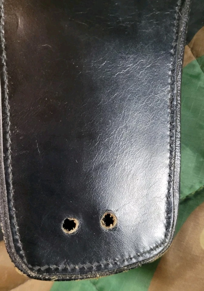Single Action Revolver Cowboy Style Holster Right-hand Owb Black Leather - Image 3 of 4