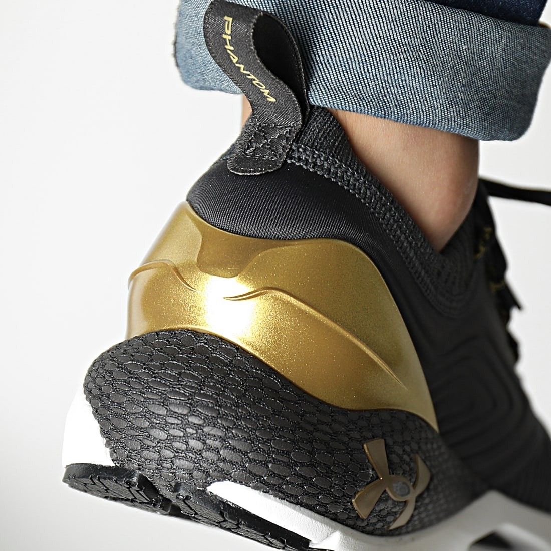 Under Armour HOVR Phantom INKNT MTL Running Trainer 3025353 100