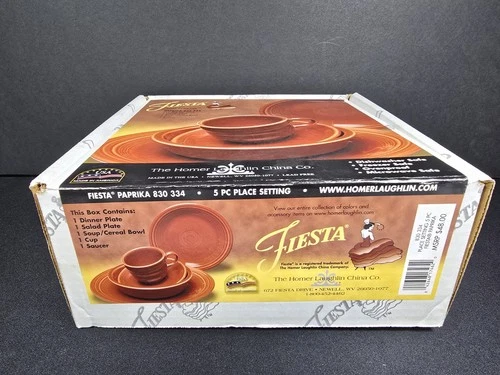 Fiesta Ware Paprika 5 Piece Place Setting Retired Fiestaware   W/ Luncheon Plate