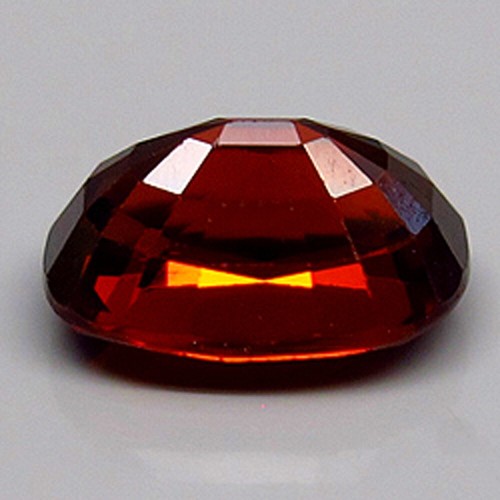 BEAUTIFUL! 2.43ct.Rich Mandarin Red Orange Namibian Spessartite Garnet 9x6mm. - Picture 3 of 4