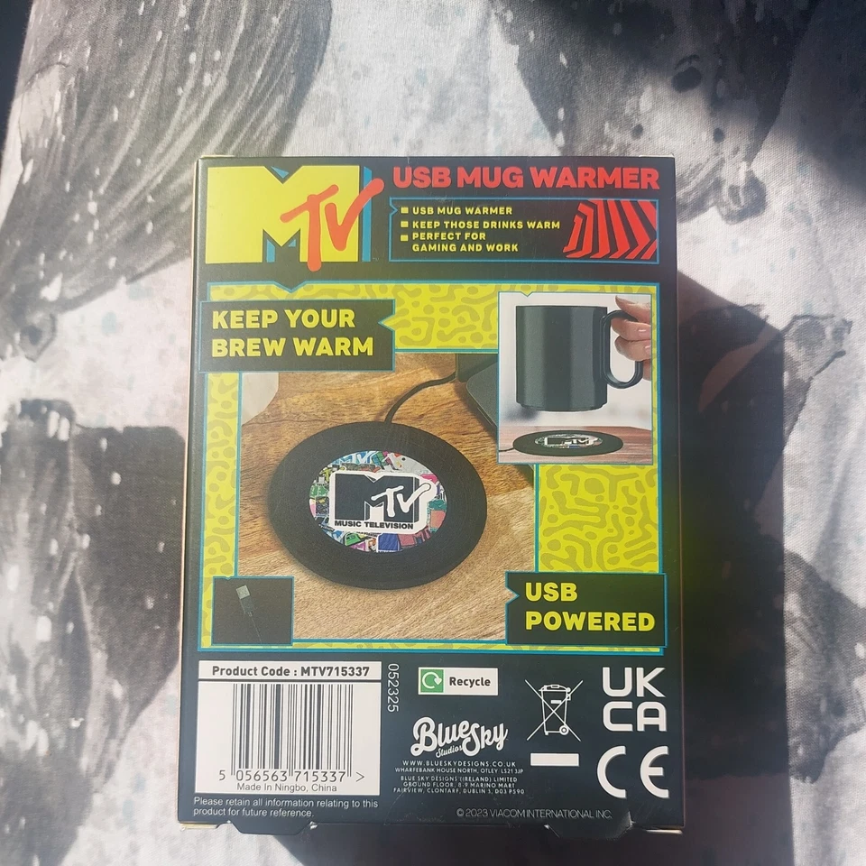 MTV USB Mug Warmer Vinyl Record Drink Plug In Mat Round Black Retro Style Music - Image 3 of 4