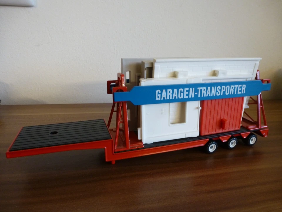 Siku 3425 DAF Garagentransporter Tieflader Garagen Bausatz - Bild 2 von 4