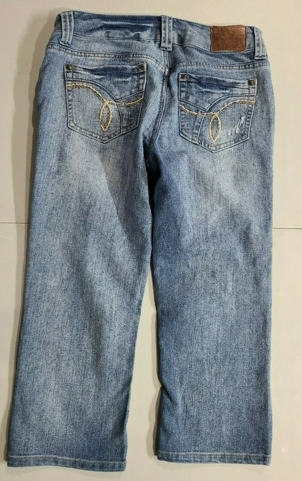 Pantalones de mezclilla Paris Blues Capris Junios talla 7 (32x20) azul desgastados Foto 2 de 4