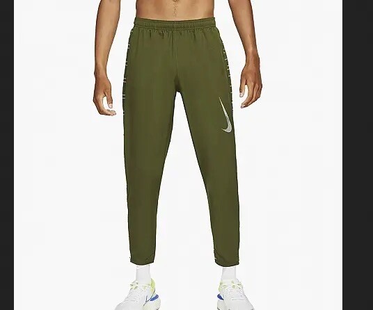 NIKE RUNNING DIVISION Ｓ size Size M- Nike Men's Dri-FIT Run Division Challenger Running