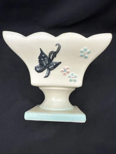 HULL POTTERY Butterfly & Daisy Pedastal Compote Dish  B6 #56 MCM VTG