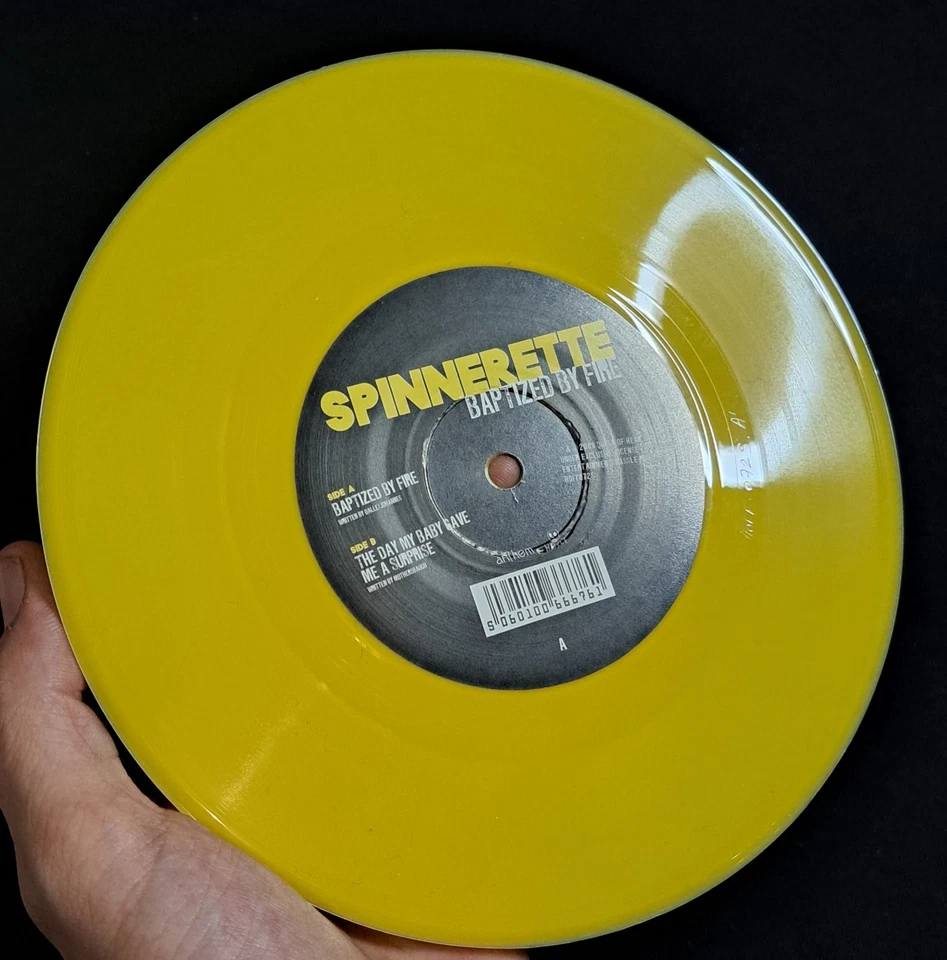 Spinnerette Brody Dalle 2009 Baptized By Fire Limited Yellow 7" Vinyl - Image 2 of 4