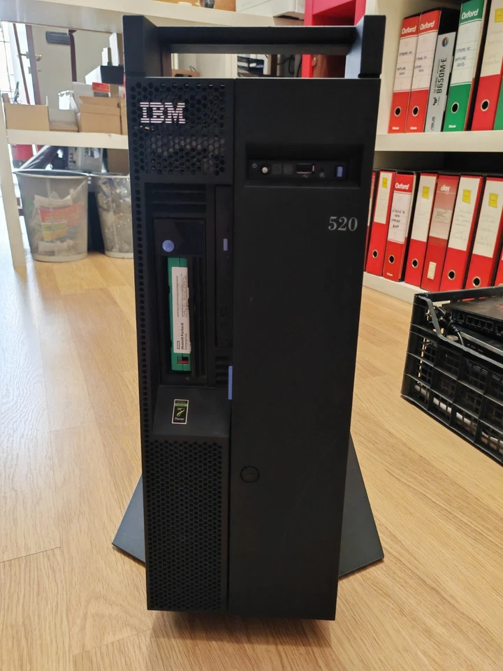 Server IBM 520 iSeries Model 8203-E4A 5635 4.2 GHz 4300-15600 CPW 4-Core P10 - Immagine 3 di 4