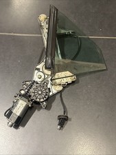 Mercedes  R170  SLK   Seitenscheibe Hinten Mit Motor Links  (122)