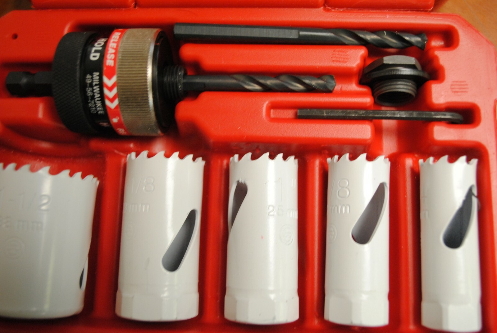 Milwaukee Plumbers Hole Saw Kit, 8Pc, Hole Dozer R 49224138 eBay