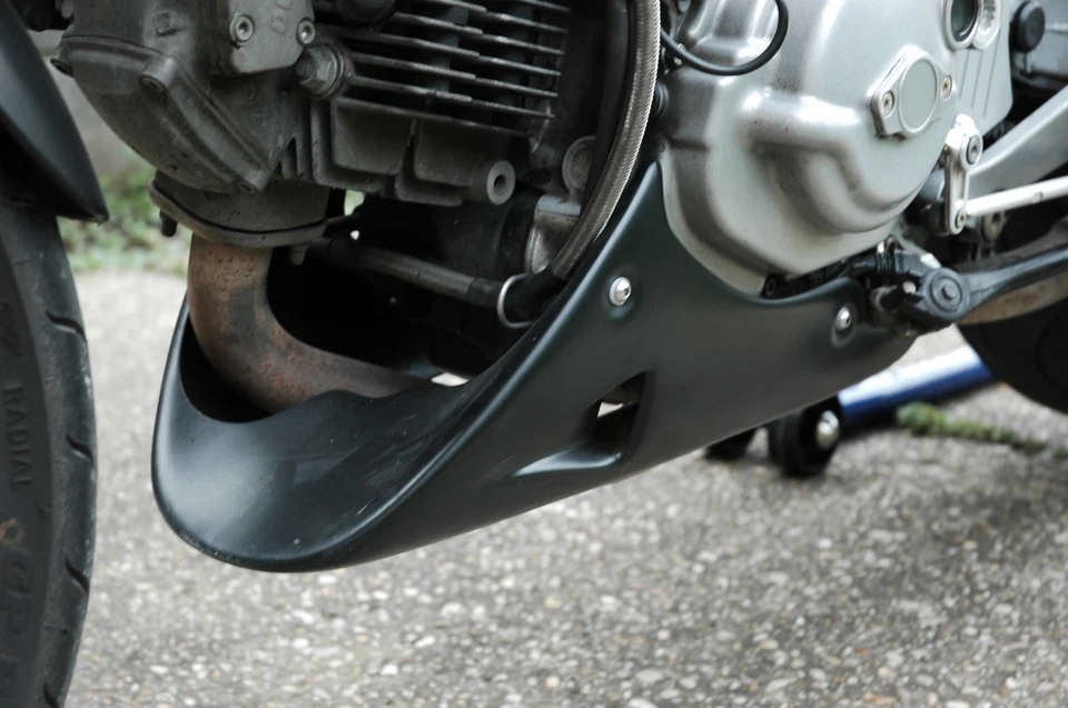 PUNTALE DUCATI MONSTER 600 620 695 750 800 900 1000 S2R S4 S4R S4Rs Belly Pan - Immagine 4 di 4