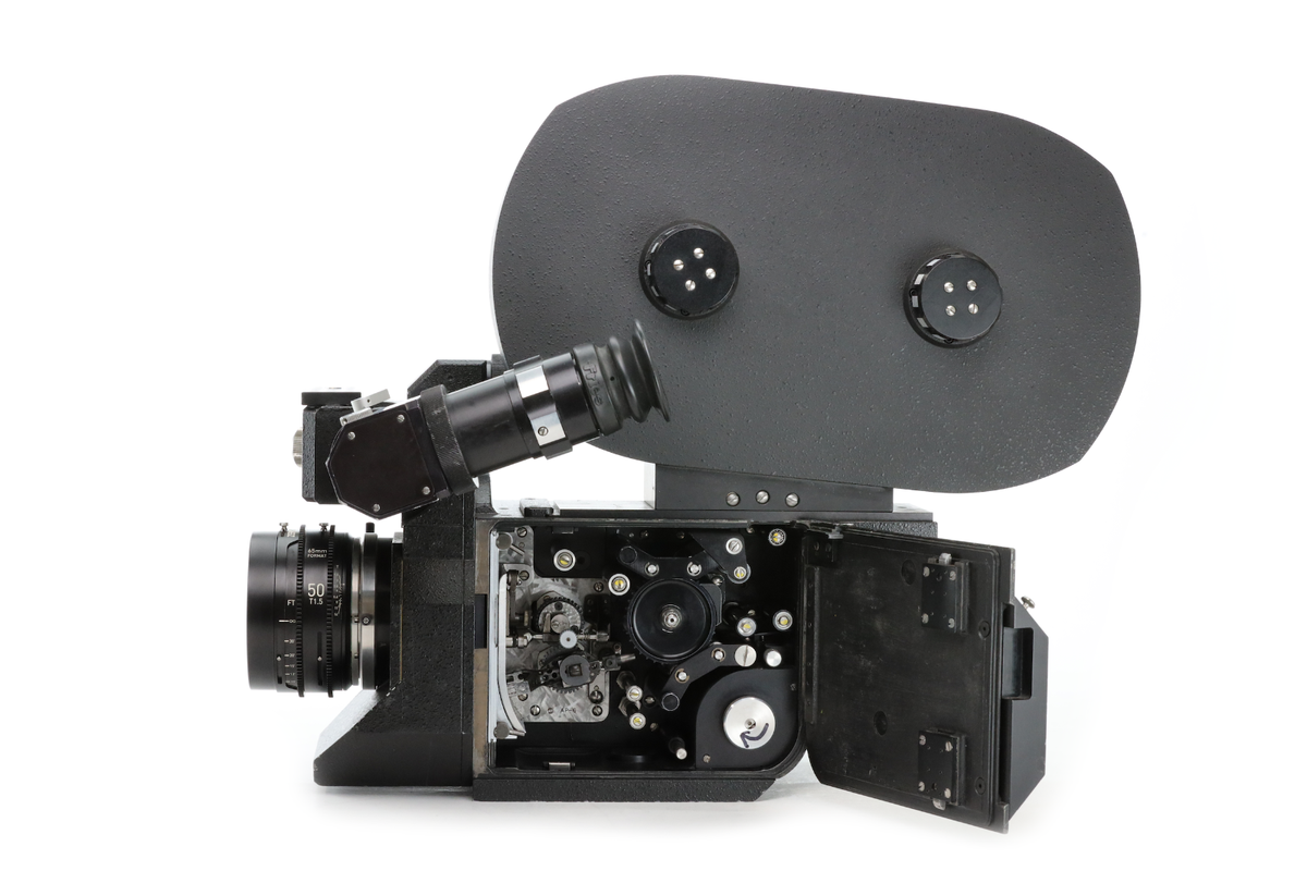 Freepik Hollywood Film Camera Vintage Hollywood Movie Camera Front - Main Image