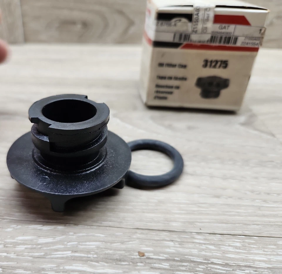 Engine Oil Filler Cap Gates 31275 ( New ) Foto 3 de 4