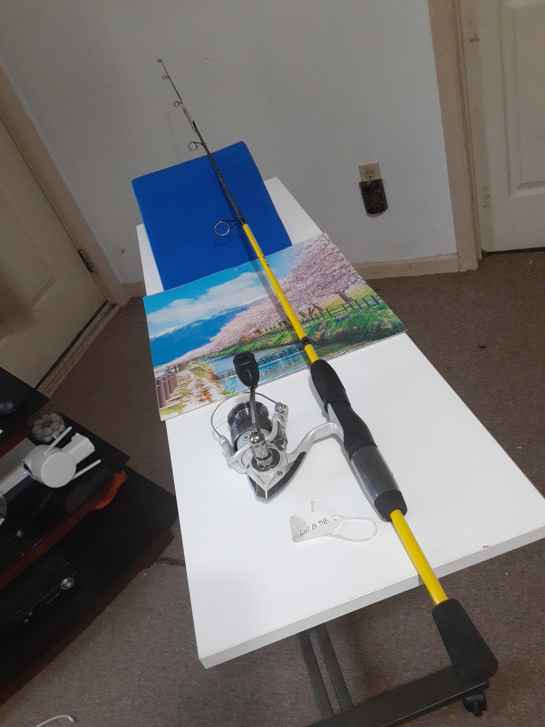 spinning fishing rod Lew's 5'6" Light 2-8lb And Reel Pfluege