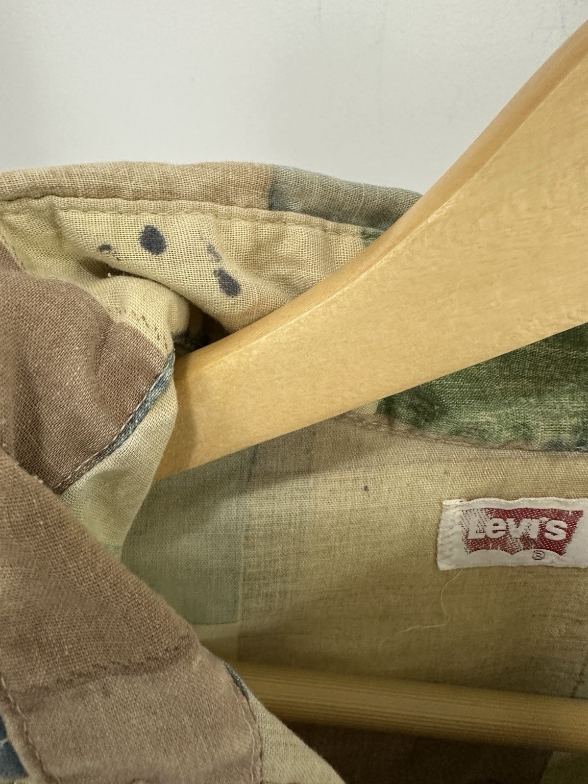 VTG 70s Levi's Pastel Patch Work Pattern Button D… - image 8