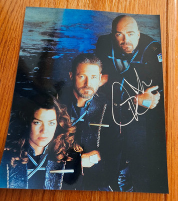Babylon 5 TV Series 8 x 10 Autographed Photos