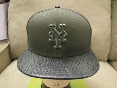 New Era NY Mets Green Snakeskin Bill, Green Fitted Hat, Size 7 5/8