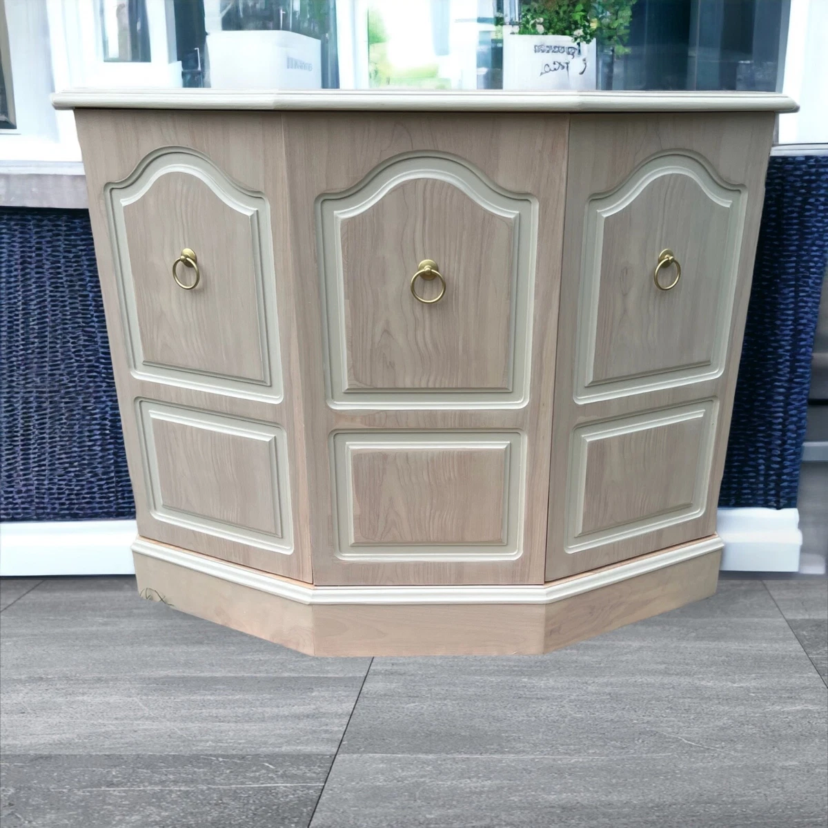 Coffee credenza 2024