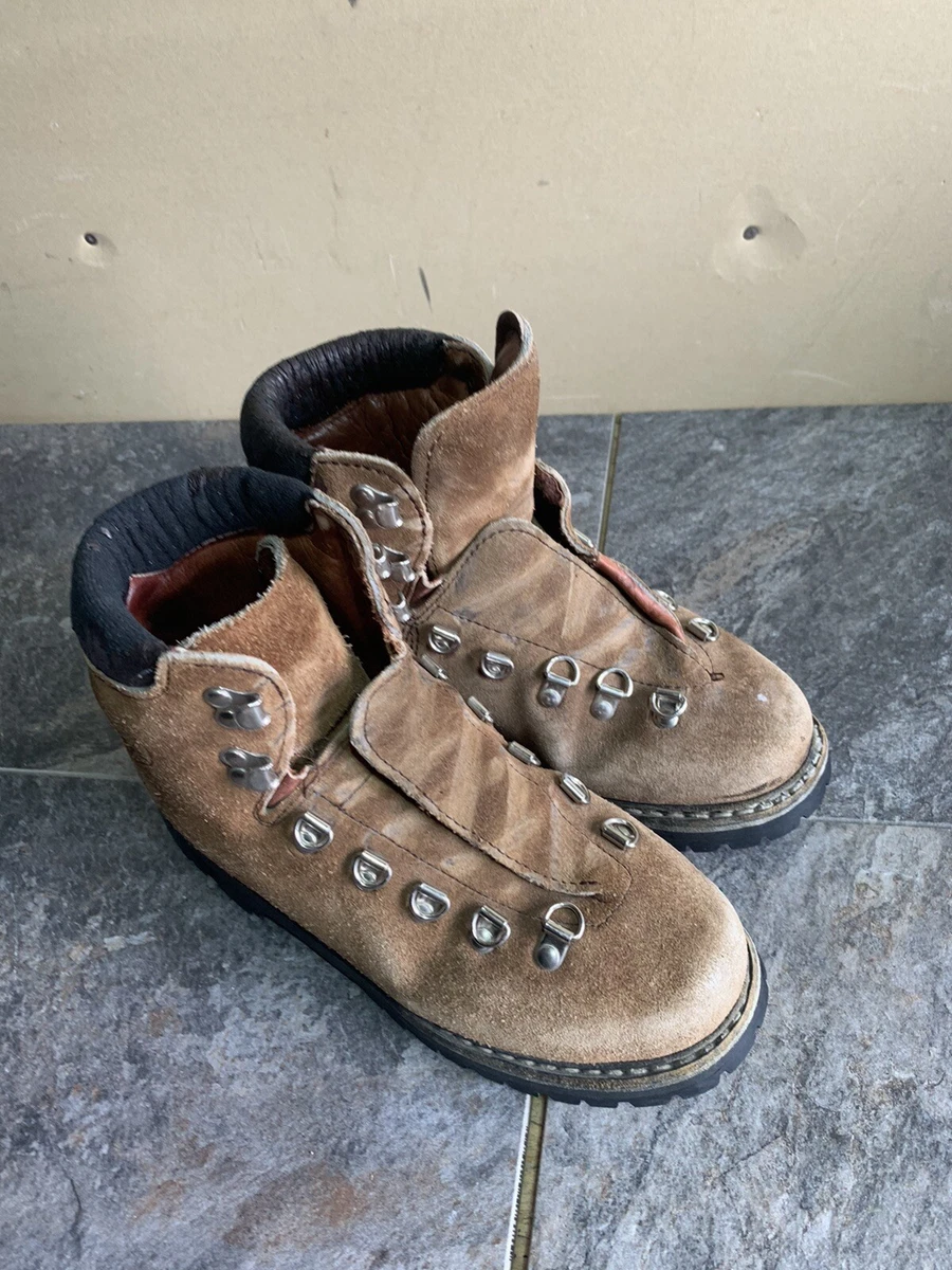 Bass hiking boots sale