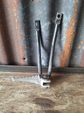 Gilera SC 125 - Rear Right Foot Peg Rest & Bracket Mount Hanger