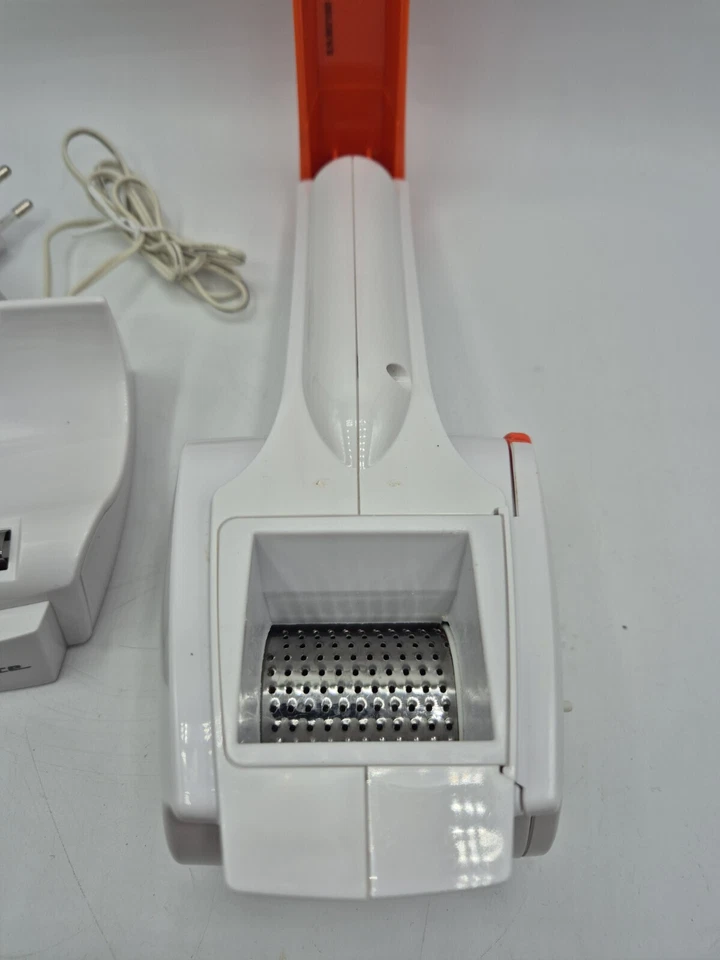 Ariete 447OR Grati 2.0 Käse- / Schoko- / Nussreibe, Kunststoff, Orange - Bild 2 von 4