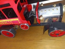 Set of 4 grooved tyres for a Mamod steam bus LB1