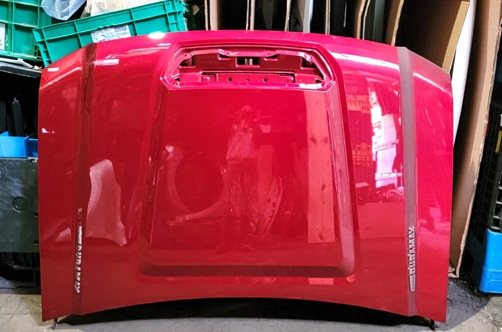 2015 - 2019 GMC Sierra 2500 HD 3500 HD HOOD W/SCOOP SURPLUS 