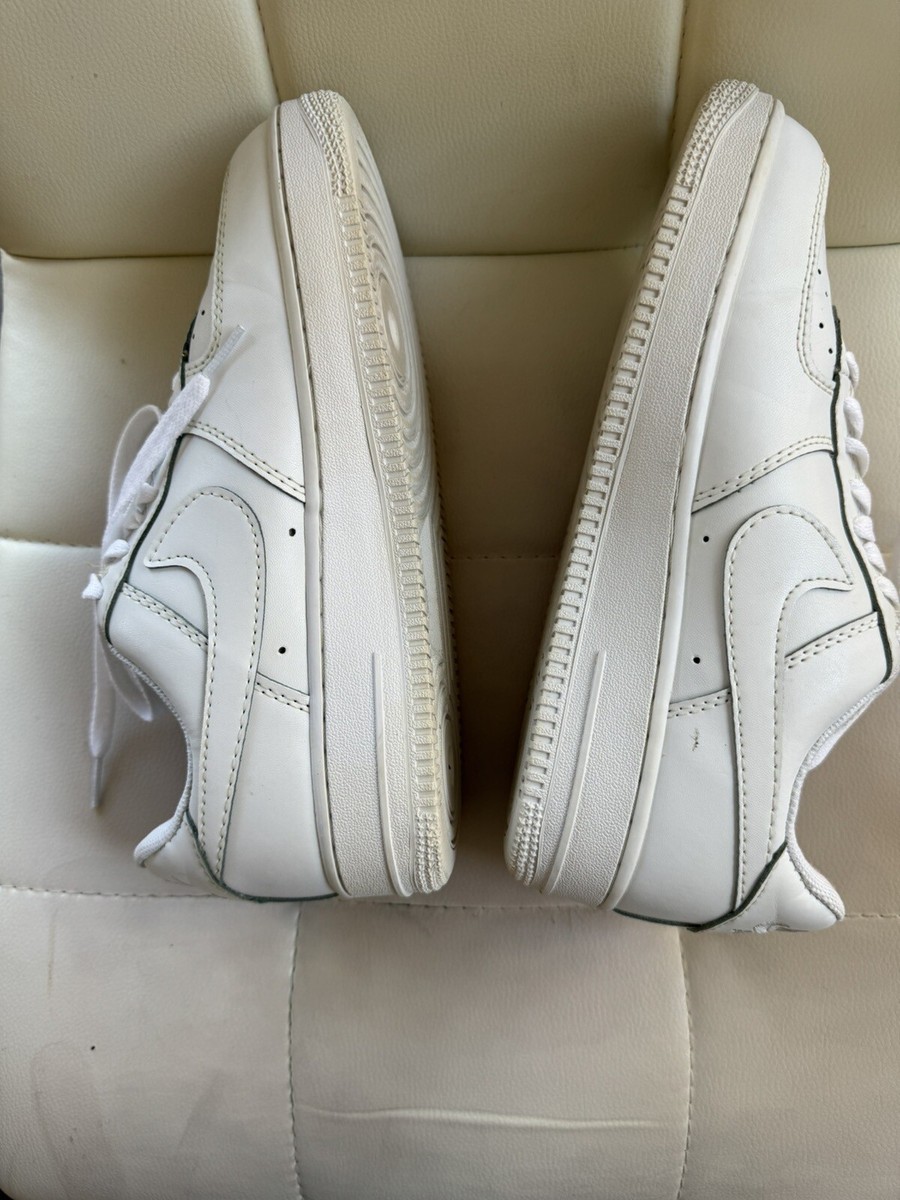 Size 8 - Nike Air Force 1 Low Triple White 31522-111 2019 | eBay display picture 1