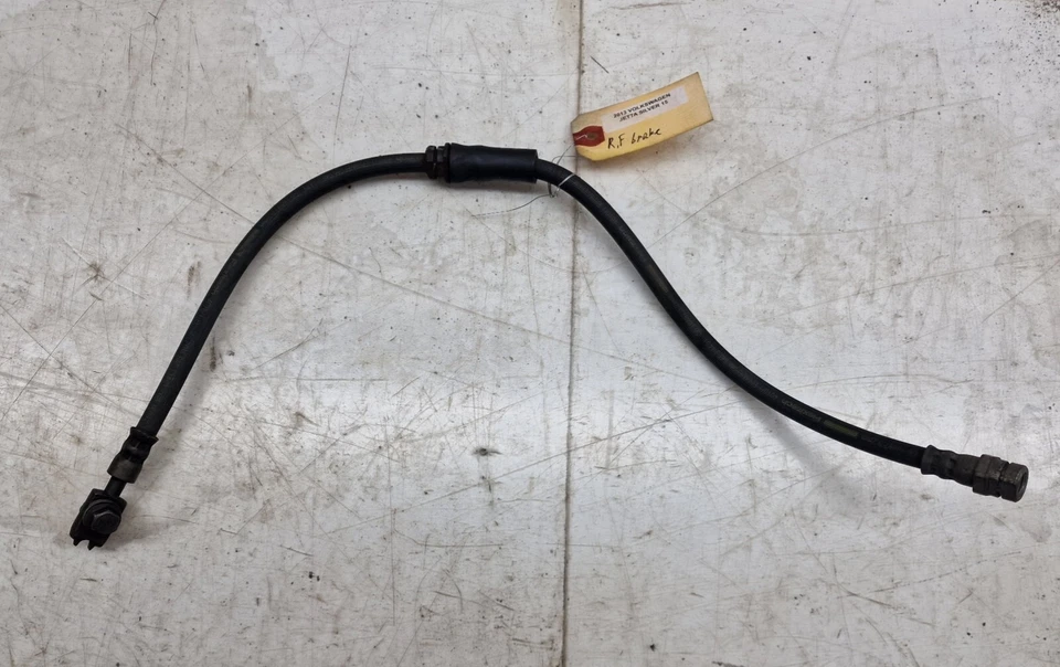 Volkswagen Jetta GLI 2011-2017 OEM línea de manguera de freno lado pasajero delantero derecho Foto 2 de 4