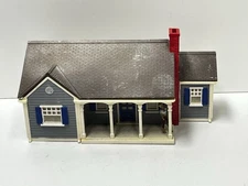 Plasticville 1701 O Scale Ranch House Glued and Painted with No Box