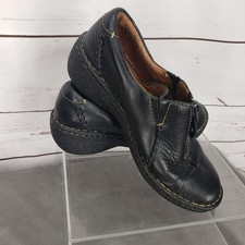 Clarks Artisan Black Leather Slip-On Shoes With Side Zippers  Stitching Details