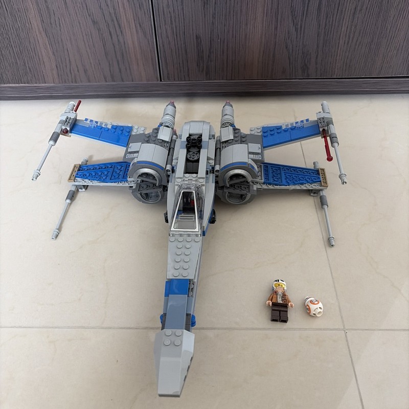 LEGO Star Wars: Resistance X-Wing Fighter (75149) No Box/Incomplete with 2 Figs